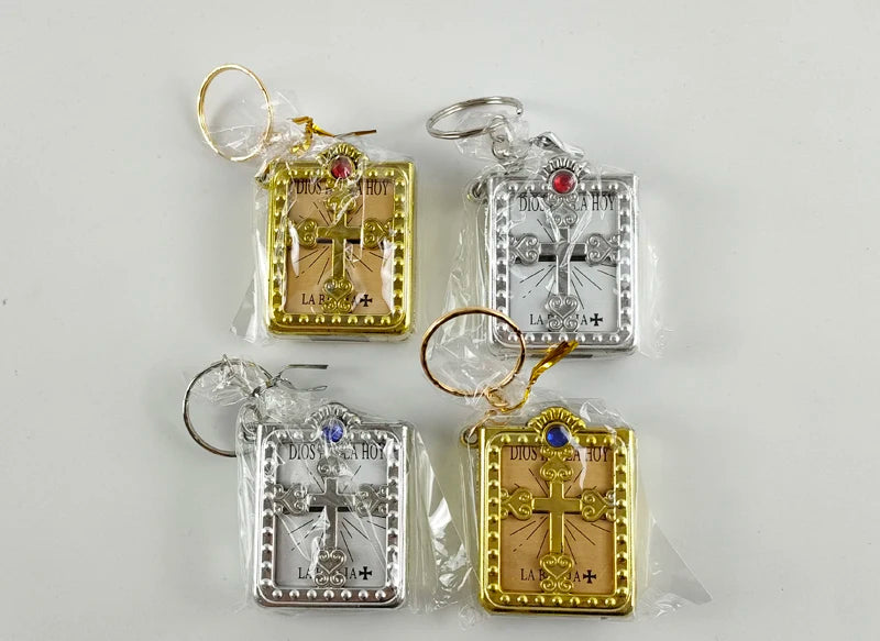 10 Pieces Gold Silver English Mini Holy Bible Spanish Dios Habla Hoy For Kids Baptism and Holy Communion Party Guests Small Gift