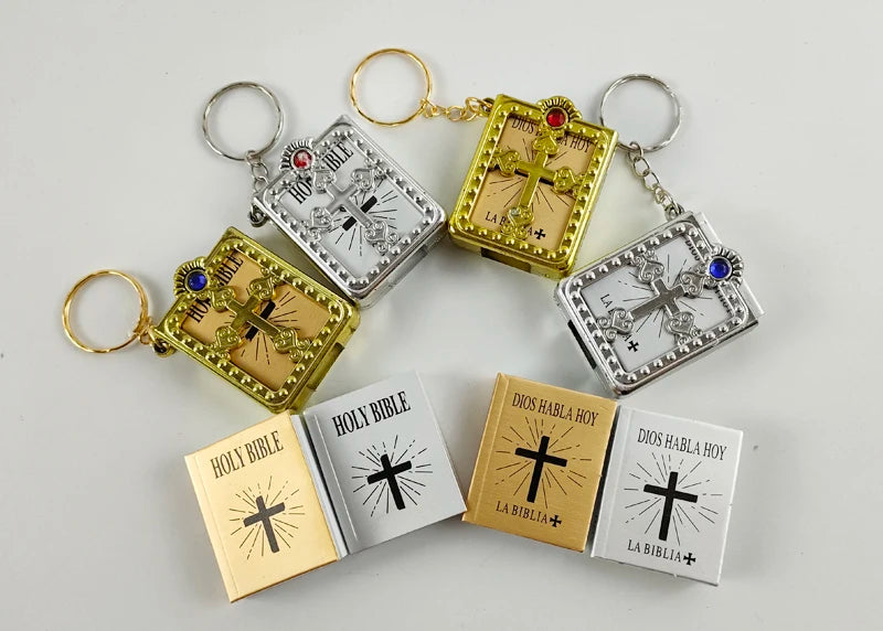 10 Pieces Gold Silver English Mini Holy Bible Spanish Dios Habla Hoy For Kids Baptism and Holy Communion Party Guests Small Gift