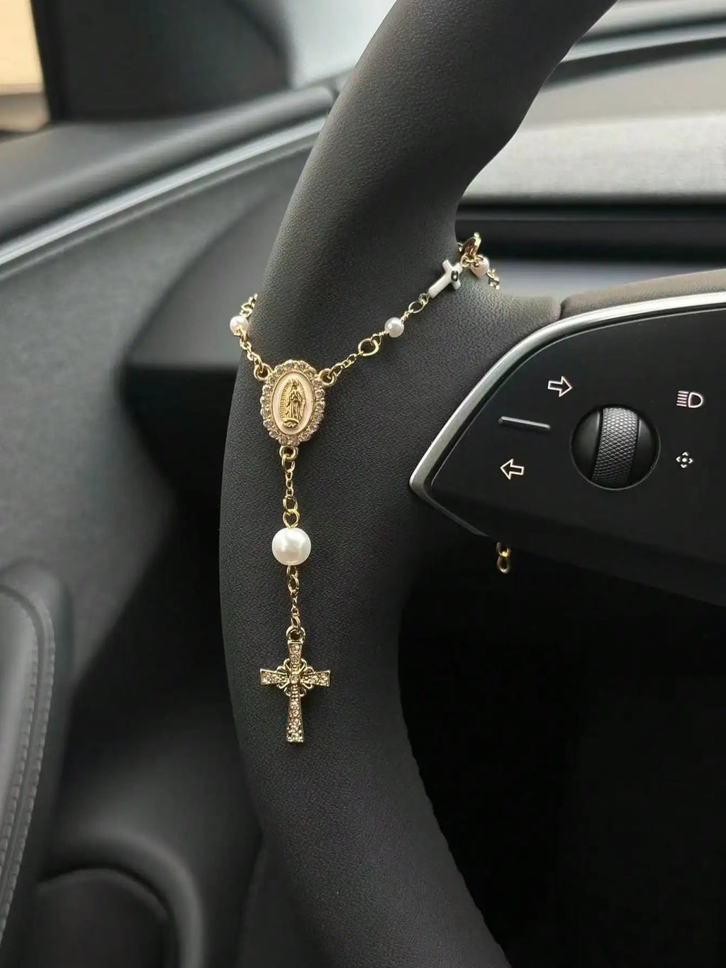 1pc Steering Wheel Rosary Ornament | Rosary Car Pendant Accessory | Car Decor | Car Pendant | Unique Fashion Car Pendant Decorat