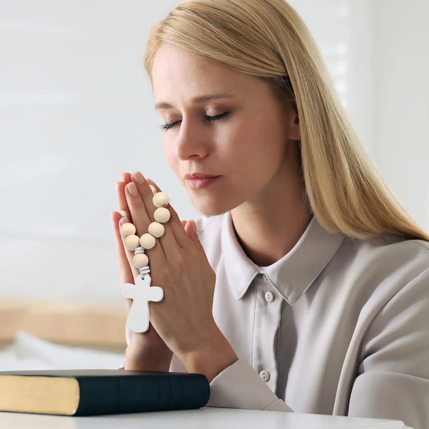 6/12/18PCSWooden Rosary Cross Pendant with White Gift Box for Boys Girls First Holy Communion Baptism Wedding Thank You Gift